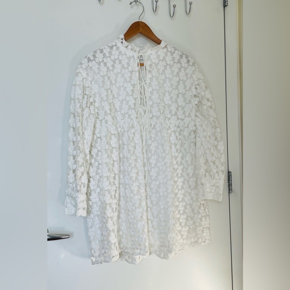 ZARA TEXTURED WEAVE MINI DRESS. WHITE. 4786/058. Size XS. Bloggers’ Favorite. - Picture 2 of 10